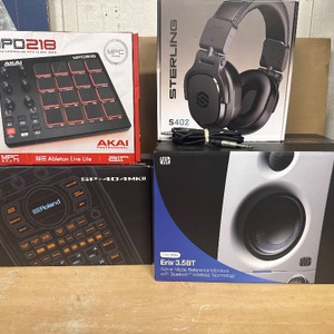 ROLAND SP-404MKII RECORDING & BEATS BUNDLE