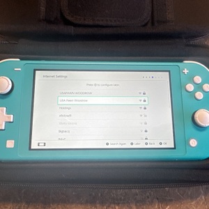 NINTENDO SWITCH LITE  HDH-001