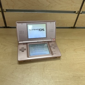NINTENDO USG-001 DS Handheld Video Gaming Console 