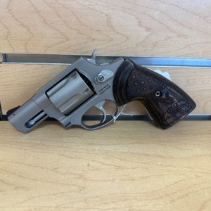 TAURUS M605 .357 Magnum Double-Action Revolver