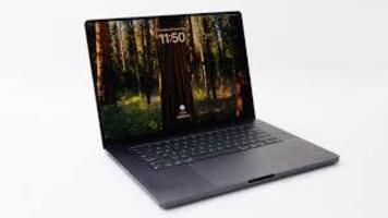 Apple A3403 16" MacBook Pro 2024 W/ 24 GB Ram