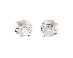 Round Brilliant Cut 1/5 cttw Diamond 14KT White Gold Solitaire Stud Earrings