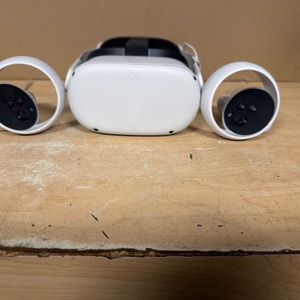 META KW49CM QUEST 2 VR