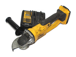 Dewalt dcg412 20v Grinder with Battery and Charger