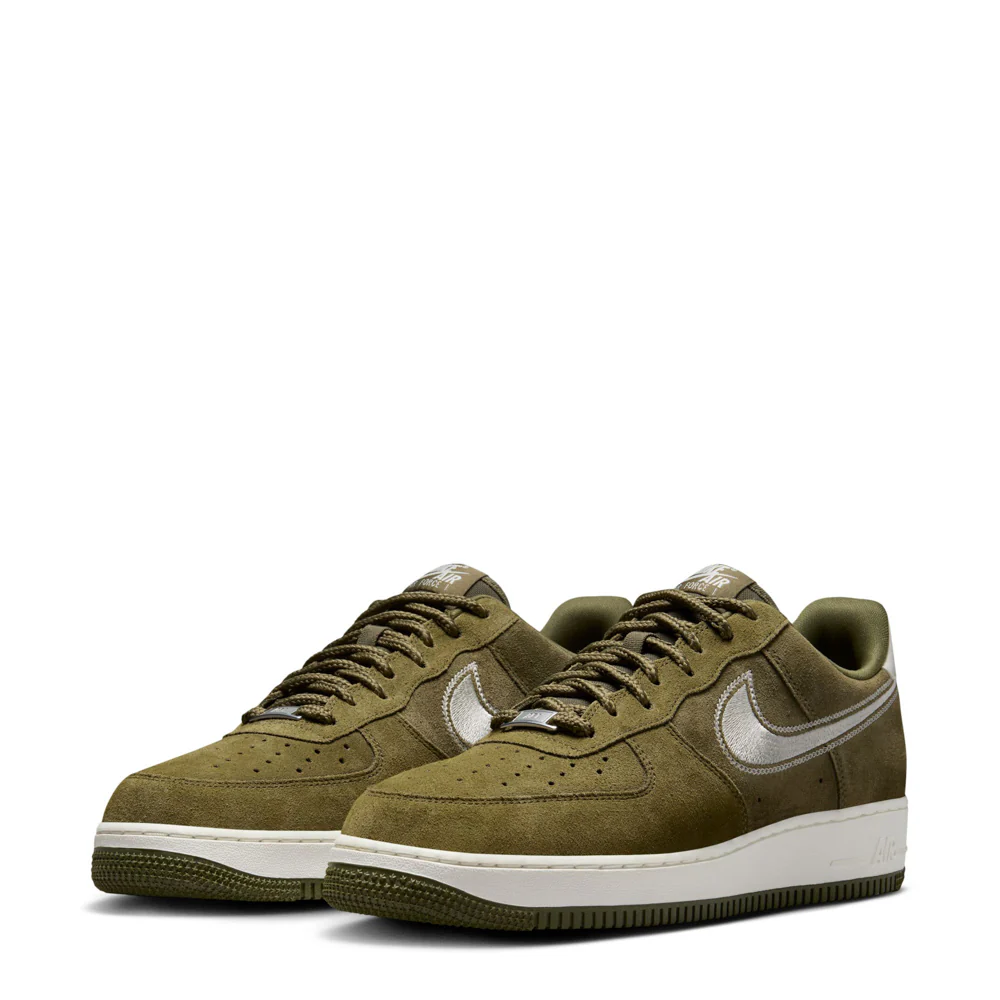 Nike Air Force 1 Low '07 LV8 Medium Olive White Size 10.5
