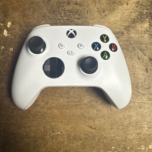 MICROSOFT XBOX ONE CONTROLLER