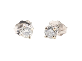 1/4 cttw Round Brilliant Cut Diamond 14KT White Gold Solitaire Stud Earrings
