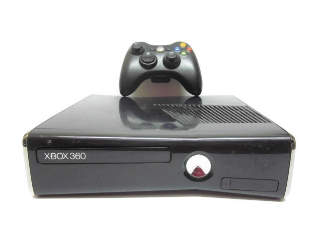 Microsoft Xbox 360 Slim 320GB - Black with Controller | USA Pawn